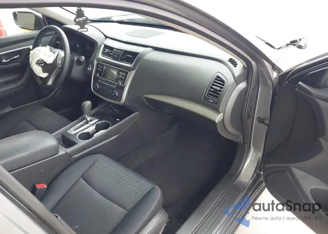 2018 Nissan Altima 2.5 S z USA, uszkodzony, nr VIN 1N4AL3AP3JC473518